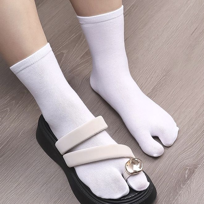 tabi-strumpor, strumpor med separata tår